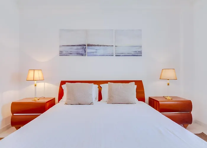 Apartment 2bdr In Quarteira