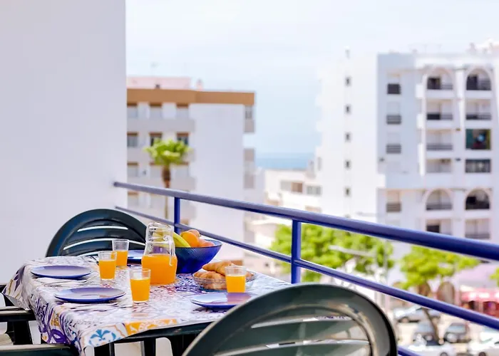 2bdr In Apartment Quarteira